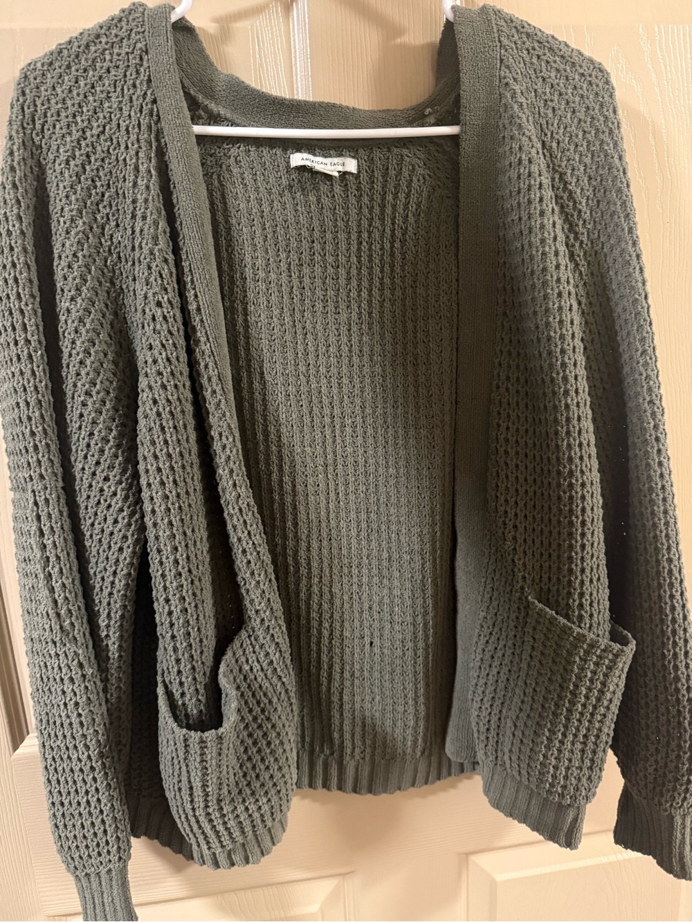 Women’s American Eagle Sweater